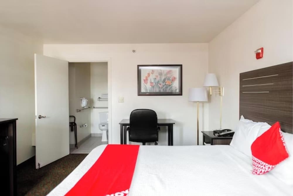 OYO Hotel Wichita Falls I 44 Sheppard Airforce - photo 19