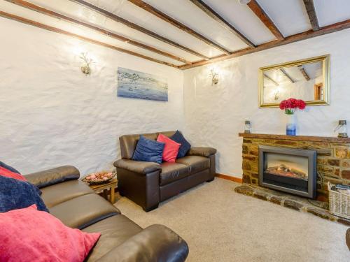 3 Bed in Ilfracombe 57795 in Ilfracombe, United Kingdom