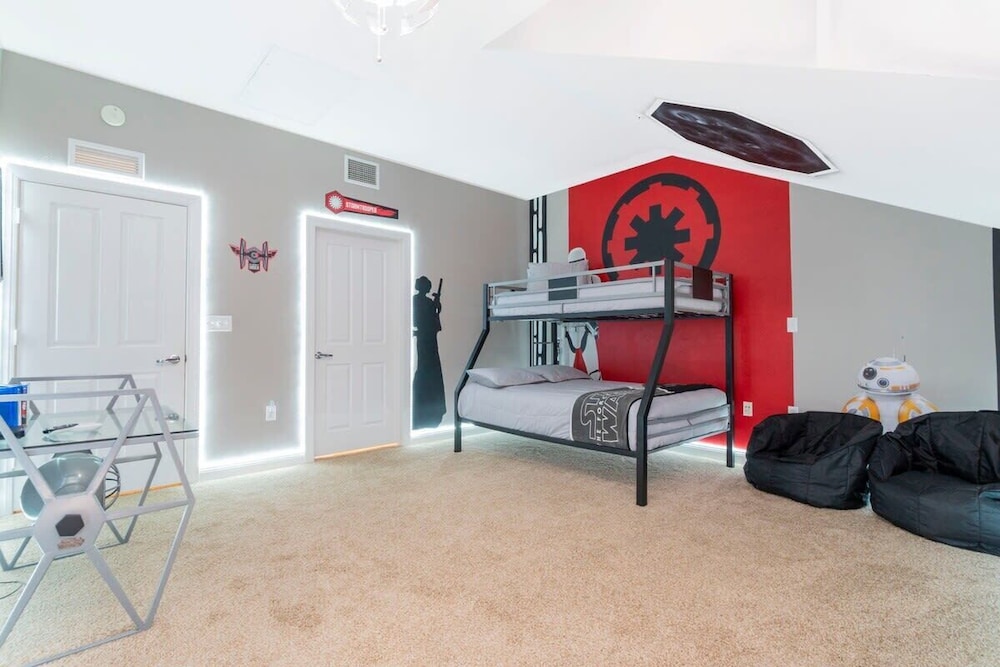 Gorgeous 3Bd Close to Disney @ Reunion Resort 1596 — 4-Star Luxury Hotel in Kissimmee, United States