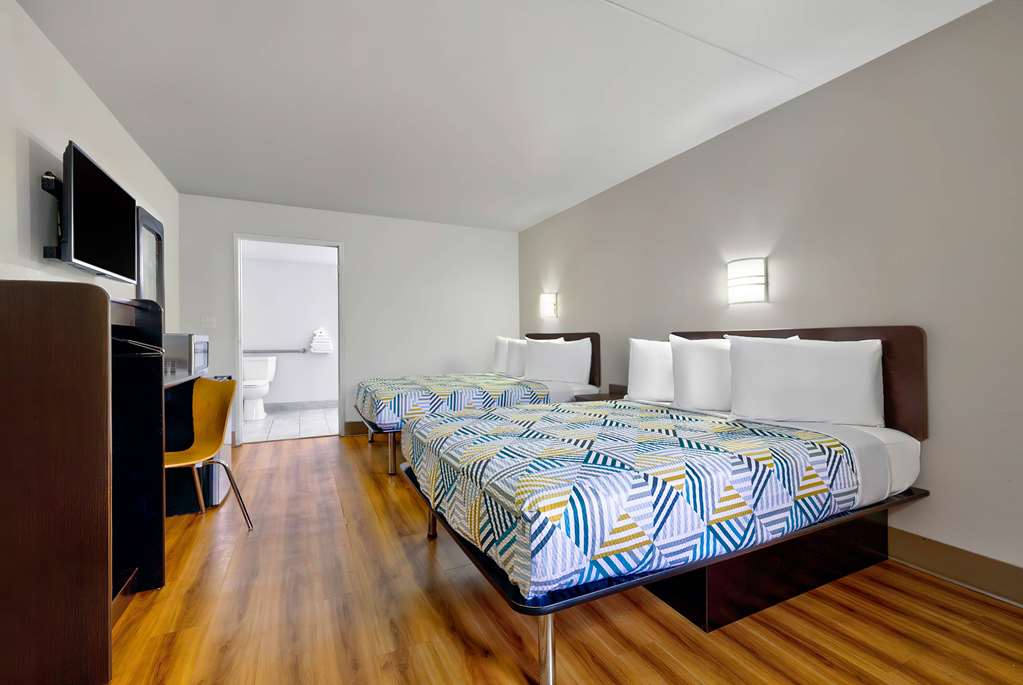 Motel 6 Plano TX Plano Northeast - photo 13