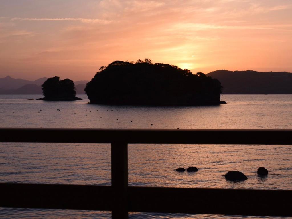 White House — Sasebo — photo 2