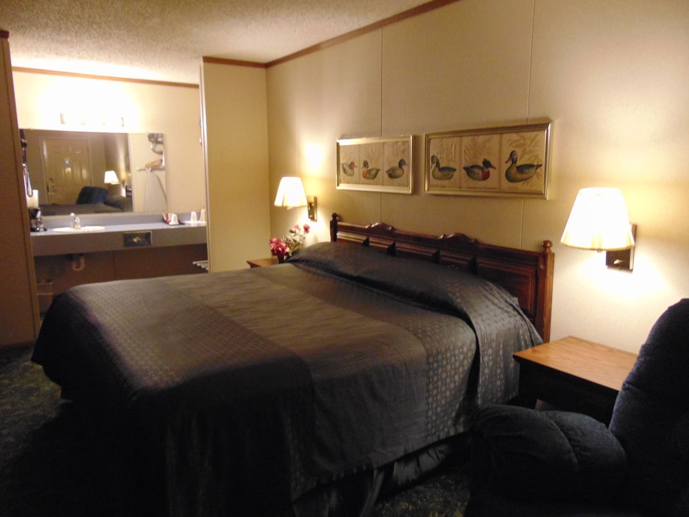 Heritage House Inn - photo 14