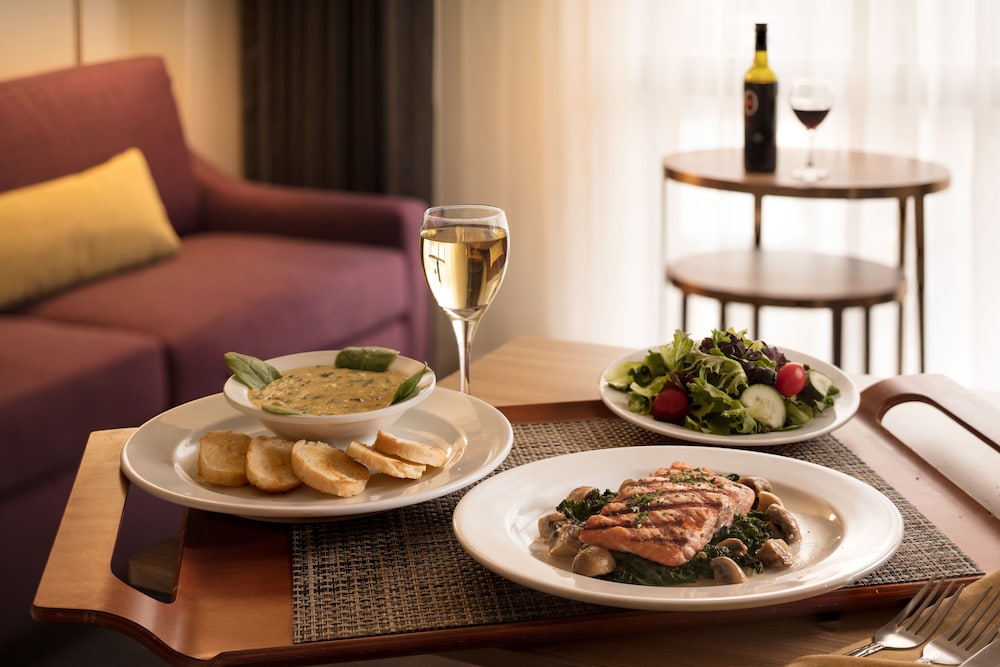 Crowne Plaza Dallas Market Ctr Love Field by IHG - photo 9