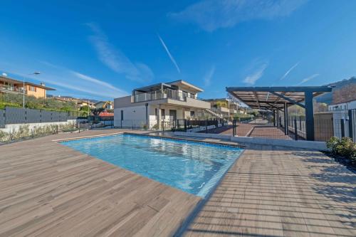 ApartmentsGarda I Fiori D'Ulivo — 4-Star Luxury Hotel in Garda, Italy