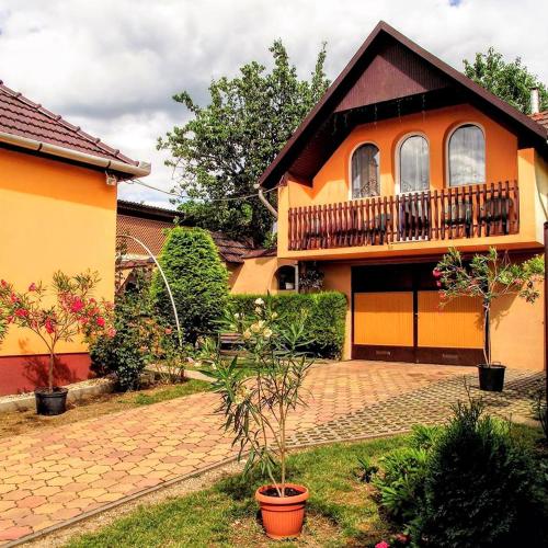 Bihari Vendégház — hotel in Felsotarkany