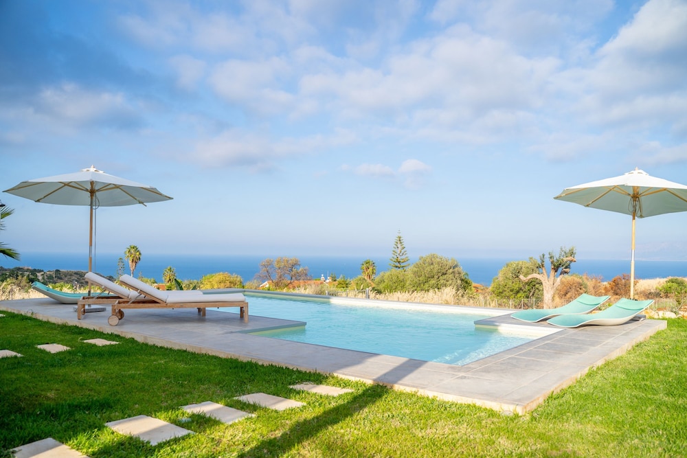 Villa Majestatis in Scopello — 4-Star Luxury Hotel in Castellammare Del Golfo, Italy