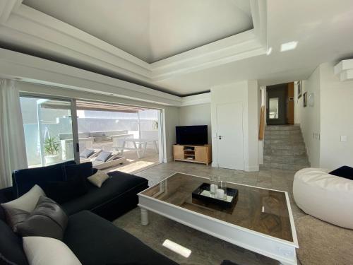 280 Kloof Road Villa Clifton