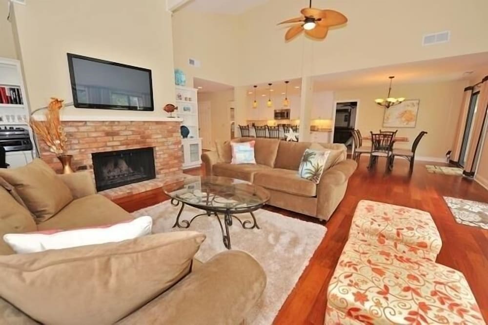 39 Deer Run Lane at Sea Pines Resort - featured photo