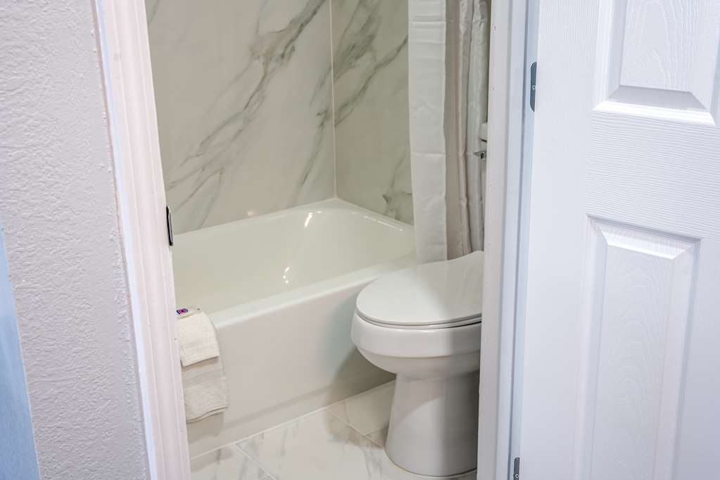 Studio 6 Claremore OK - photo 14