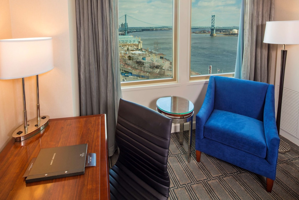 Hilton Philadelphia at Penn's Landing - photo 12