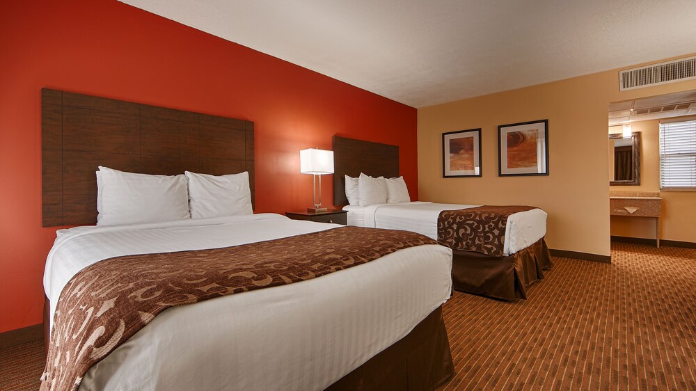 Baymont Cedar City - photo 13