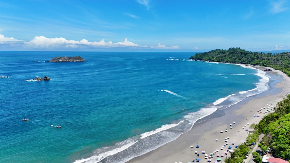 Hotel Playa Espadilla & Gardens in Puntarenas, Costa Rica