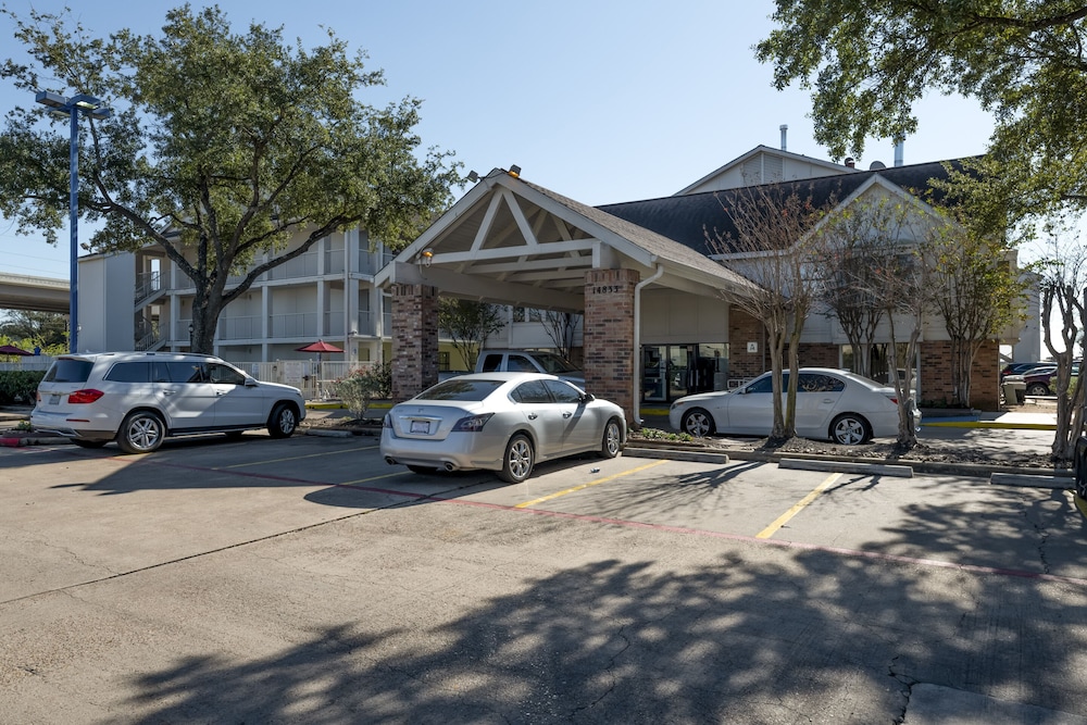 OYO Hotel Houston Katy Freeway - photo 21