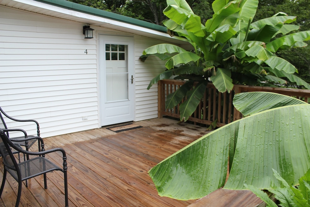 Shawnee Trails Lodging and Suites - photo 24