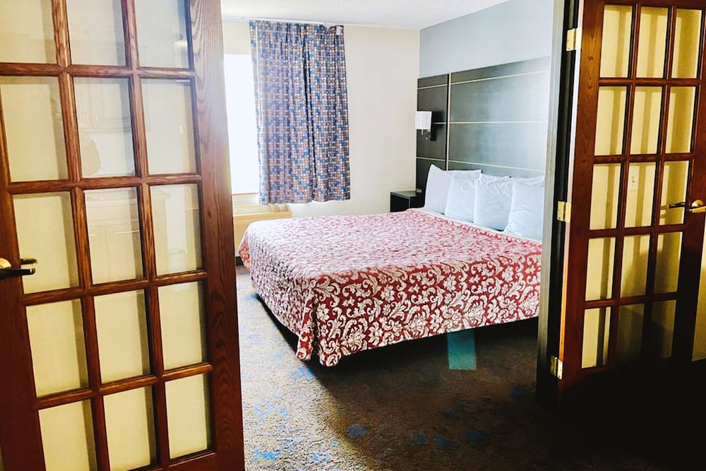 Coratel Inn & Suites By Jasper Northfield - photo 9