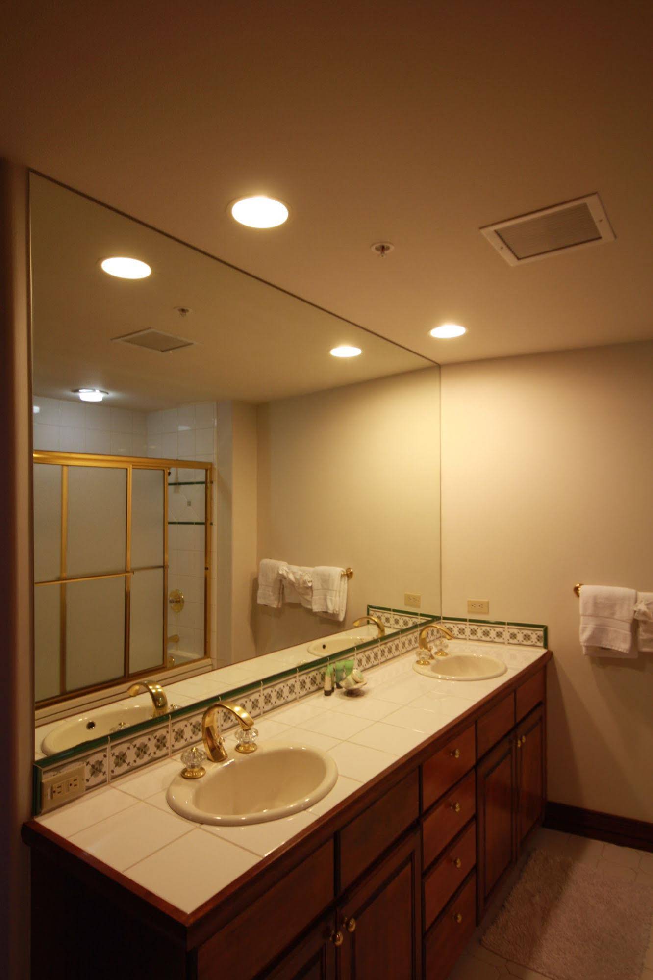 Snowberry by Elevation Accommodations - photo 2