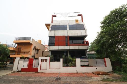 Hotel Cloud 9 - carbon neutral hotel in Durgapur