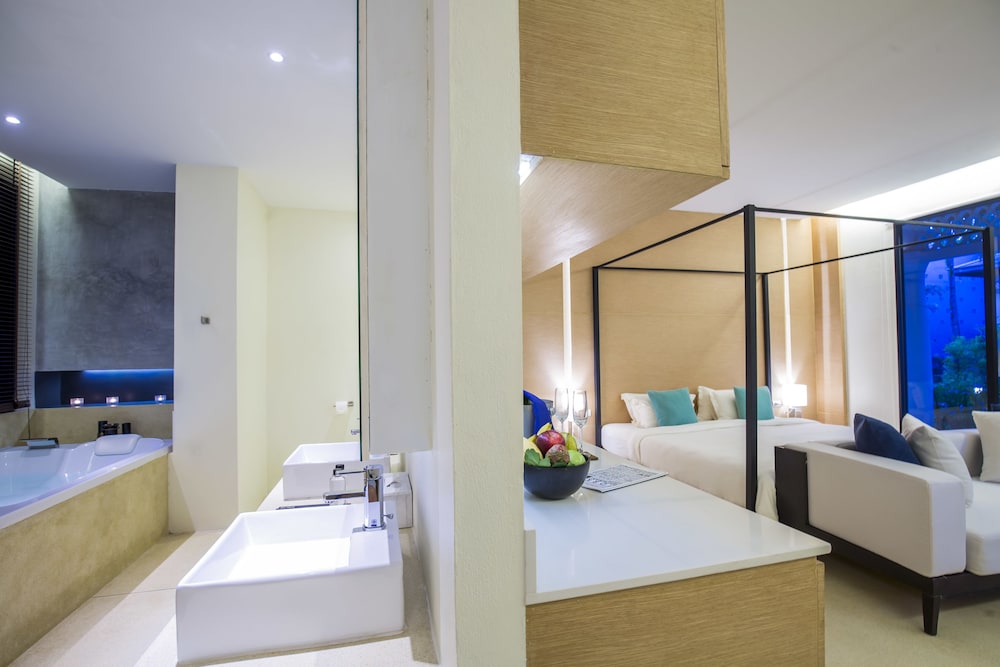 Miramar - carbon neutral hotel in Unknown City