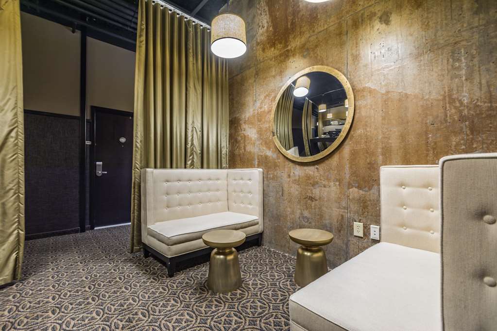 Proximity Hotel - photo 41