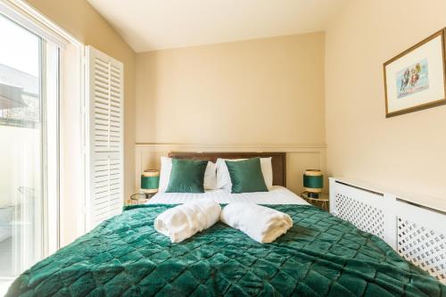 Greystones Harbour Studio — 5-Star Luxury Hotel in Greystones, Republic of Ireland