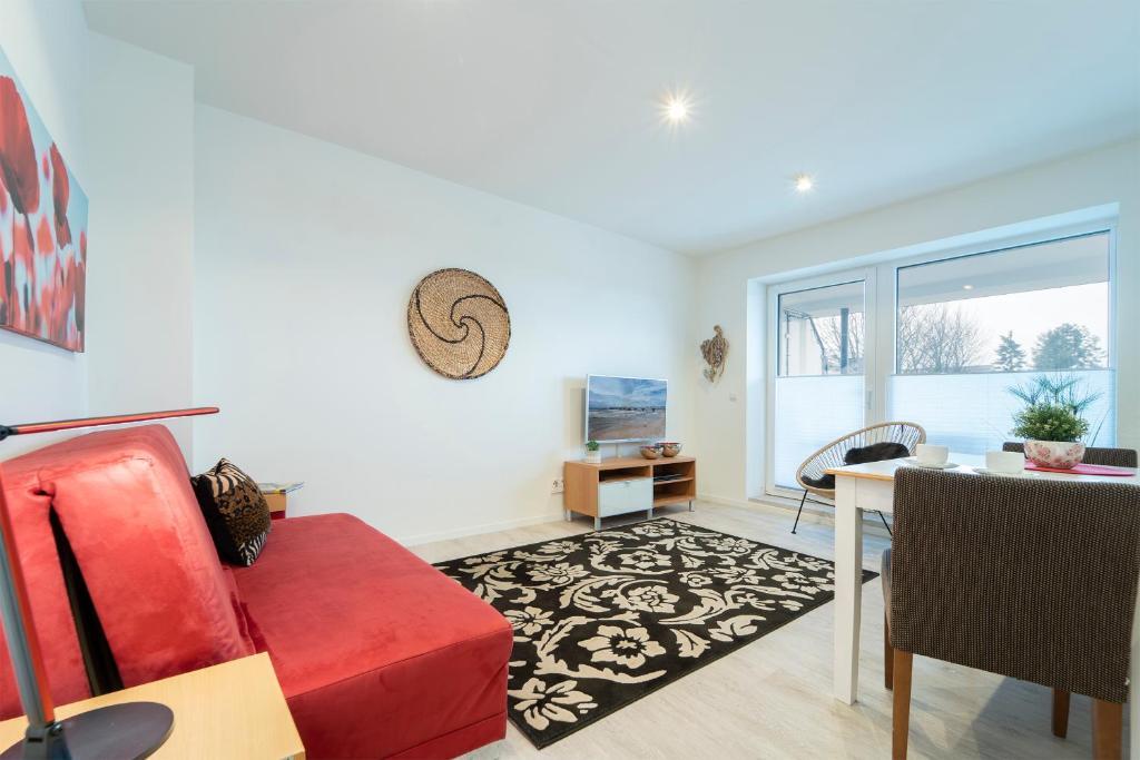 Badeweg 7 Frank Sinatra — 4-Star Luxury Hotel in Scharbeutz, Germany