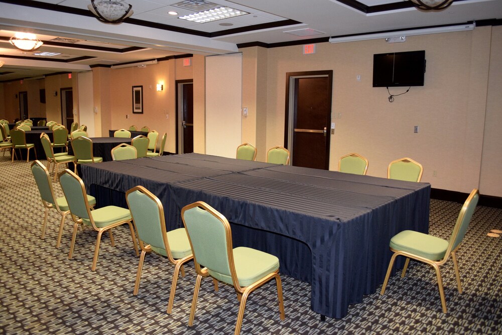 Holiday Inn Hou Energy Corridor Eldridge by IHG - photo 76