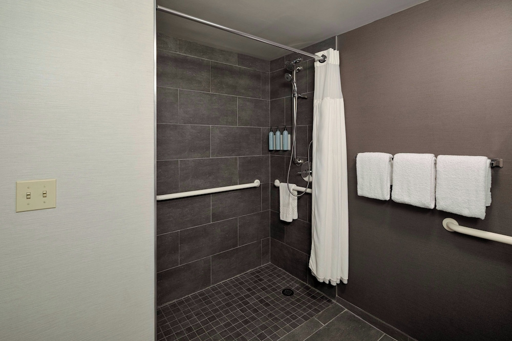 Courtyard by Marriott Dayton South Mall - photo 27