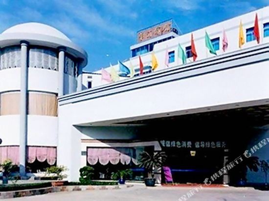 Zhapu Hotel - carbon neutral hotel in Jiaxing