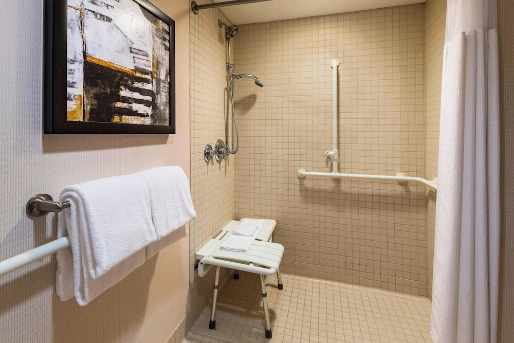 Courtyard by Marriott Atlanta Buford Mall of Georgia - photo 10