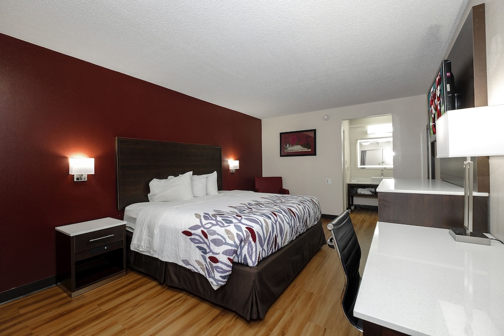 Red Roof Inn Gadsden - photo 11