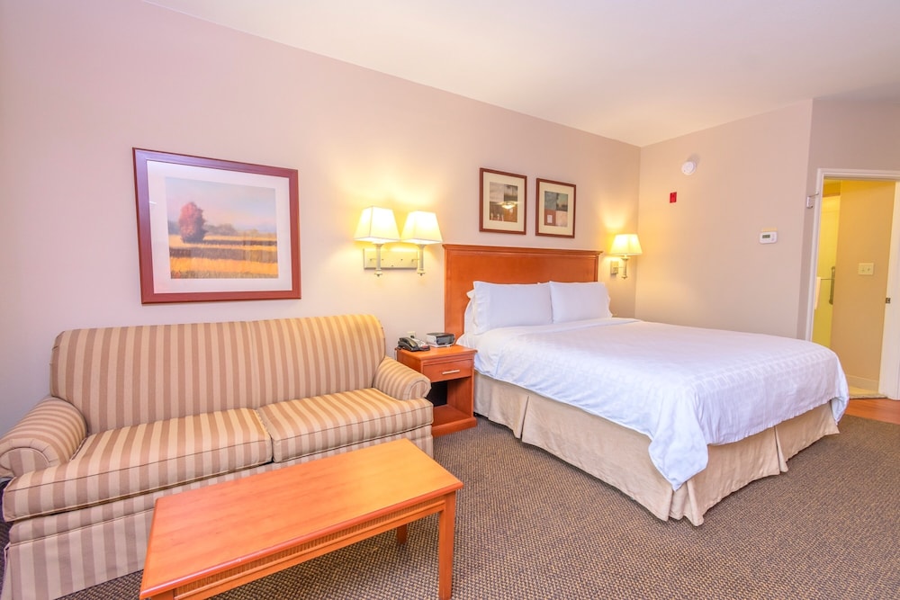 Candlewood Suites Houston I 10 East by IHG - photo 25