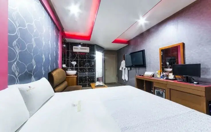 Boom Hotel — Ansan-Si — photo 3