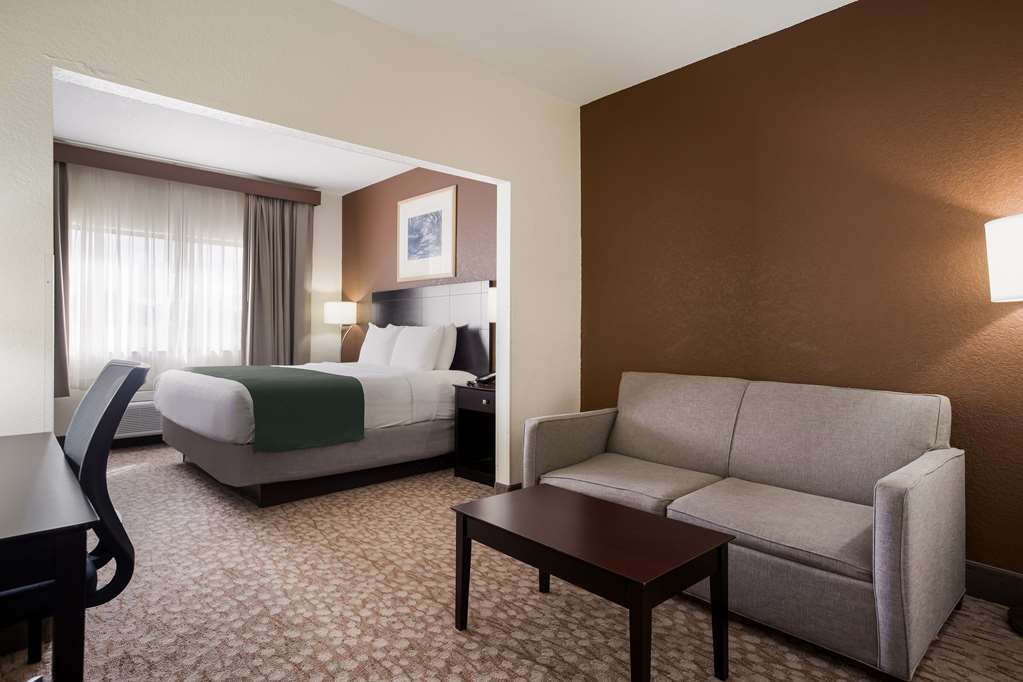 Best Western Kendallville Inn - photo 13