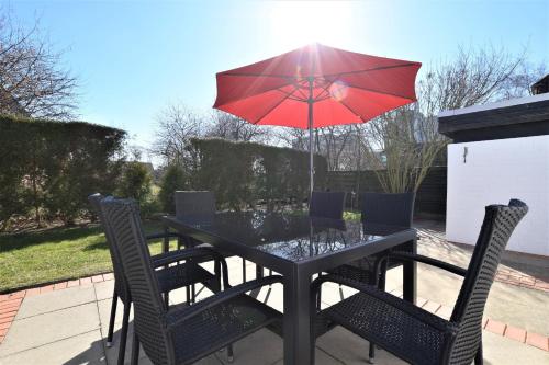 Haus Schwalbennest — 4-Star Luxury Hotel in Dahme, Germany