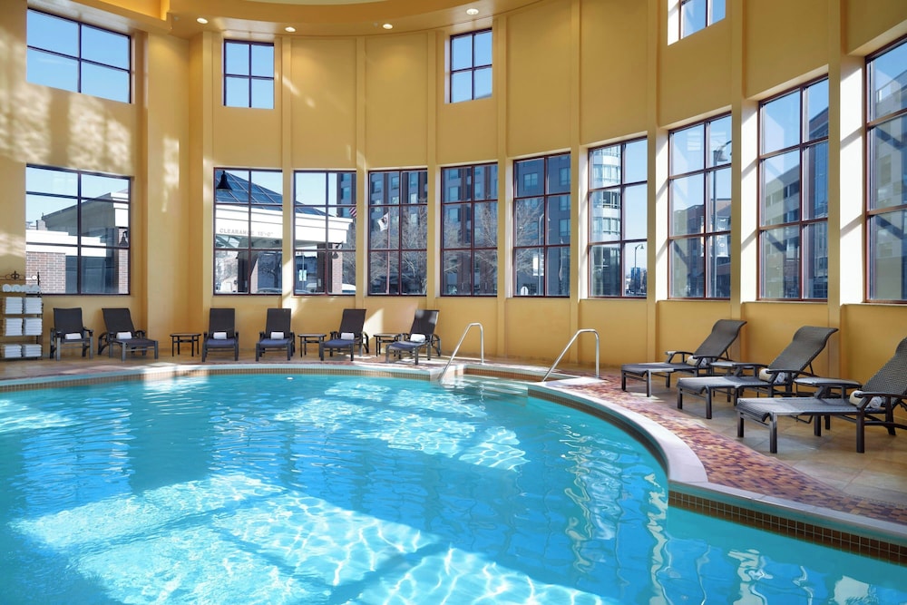 Bloomington Normal Marriott Hotel & Conference Center - photo 32