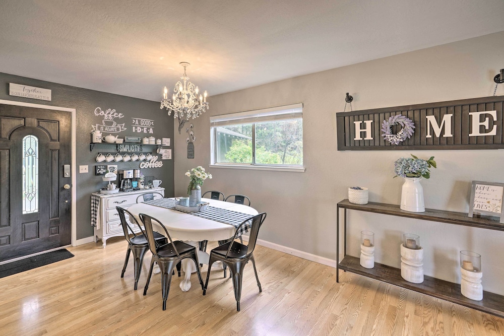 Forest View Deck and Fire Pits Pine Grove Retreat in Jackson, United States