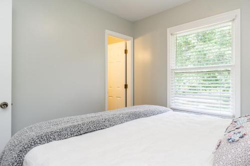 Nanas Nest by Oak Island Accommodations - photo 25