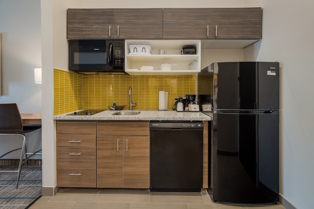 Hawthorn Extended Stay by Wyndham Sulphur - photo 7