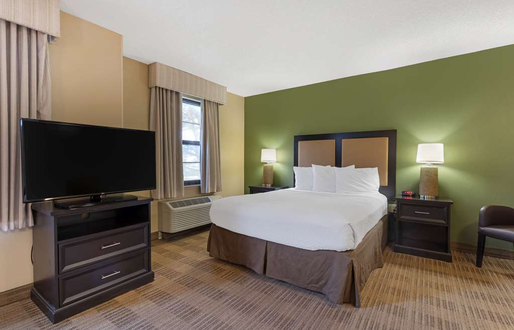 Extended Stay America Suites Oakland Alameda Airport - photo 8