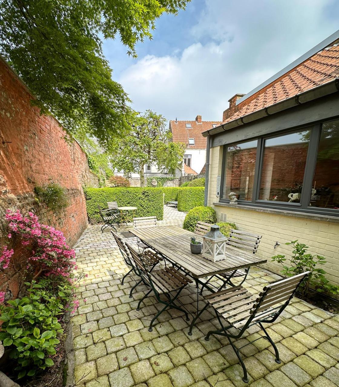 Maison Gaston — 4-Star Luxury Hotel in Brugge, Belgium