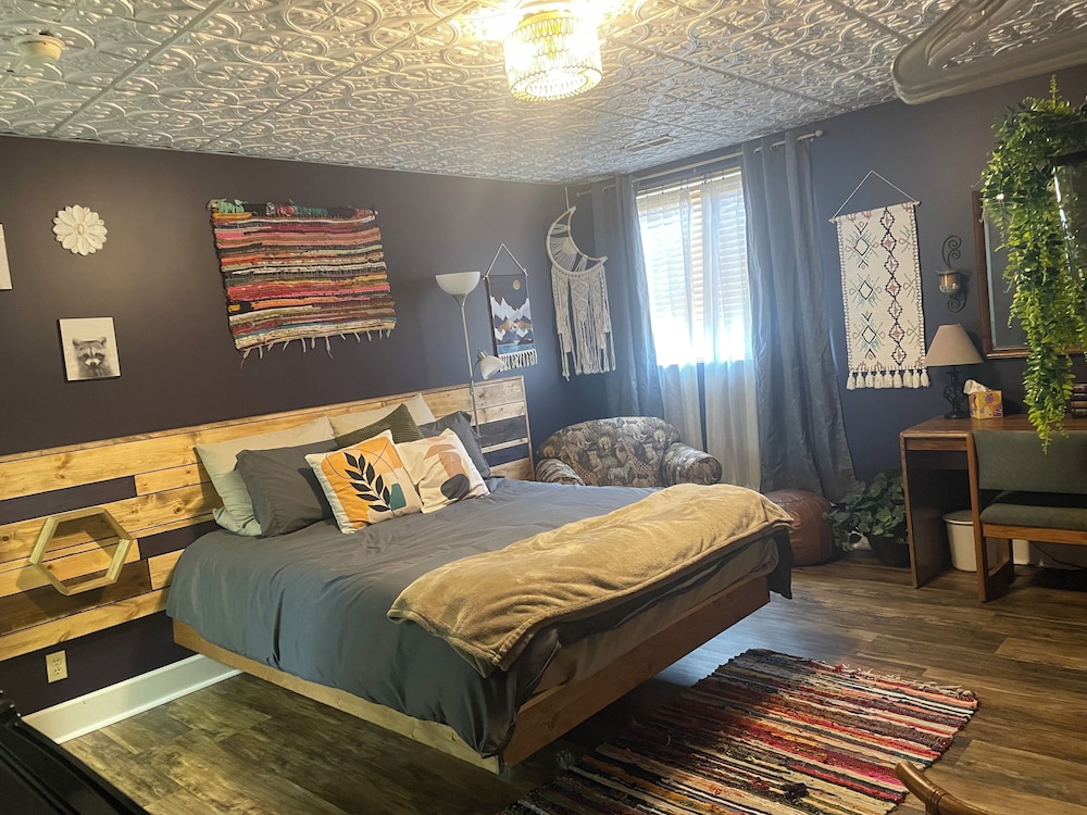 Monroe Street Suites - photo 31