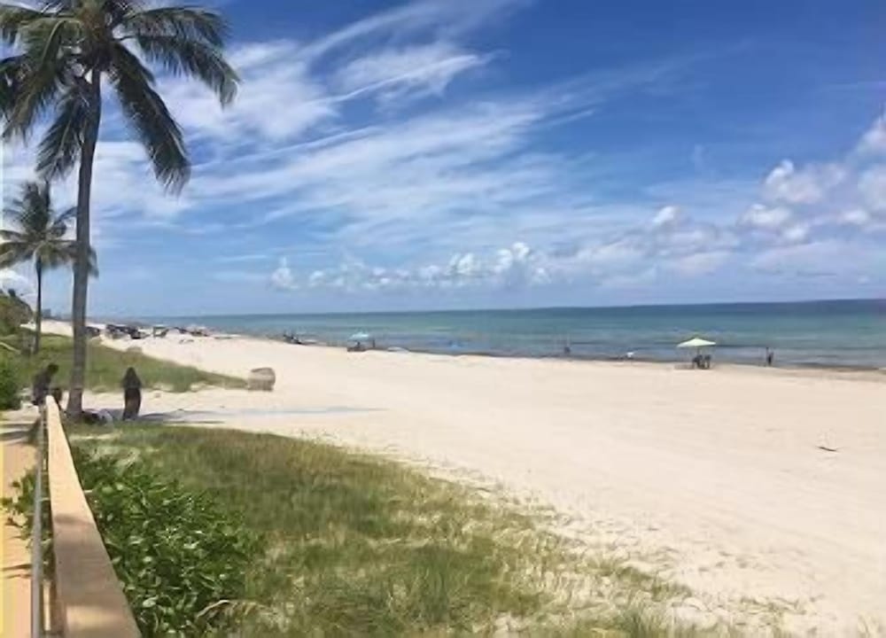 Hollywood Beach Resort One Bedroom Ocean View - photo 17