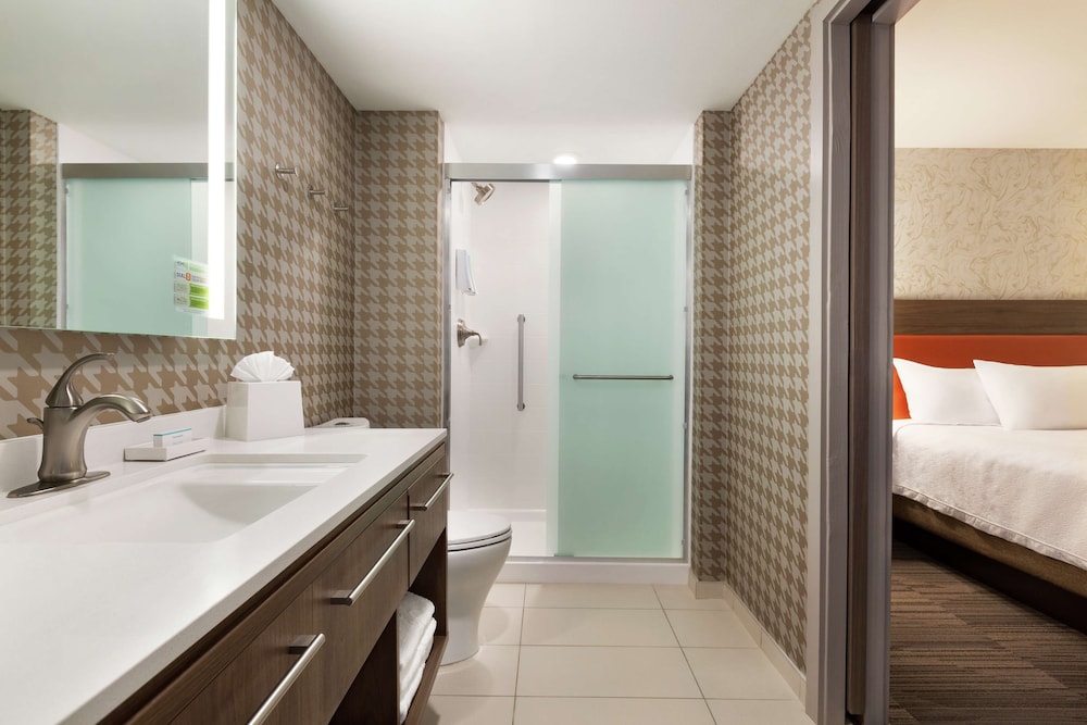 Home2 Suites by Hilton Portland Airport OR - photo 37