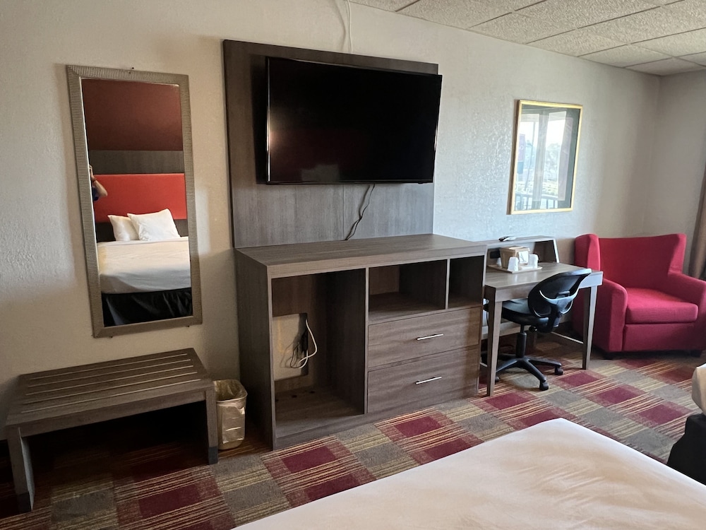 Countryside Suites Kansas City Independence I 70E Sports Complex Hotel - photo 10