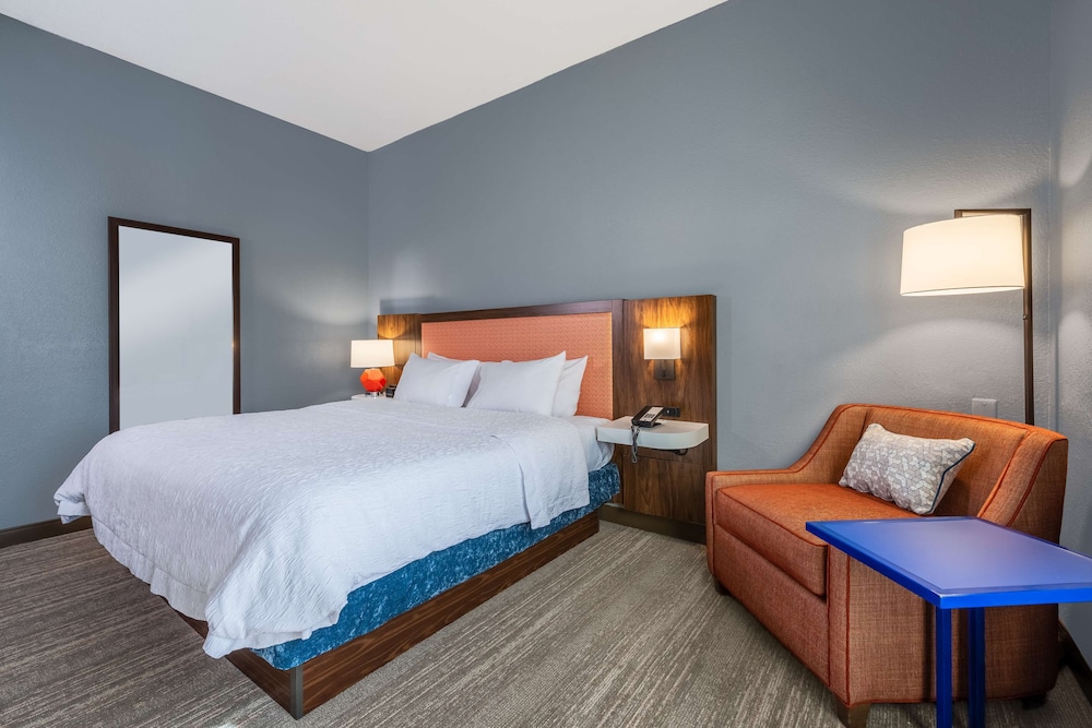 Hampton Inn & Suites Hopkinsville - photo 17