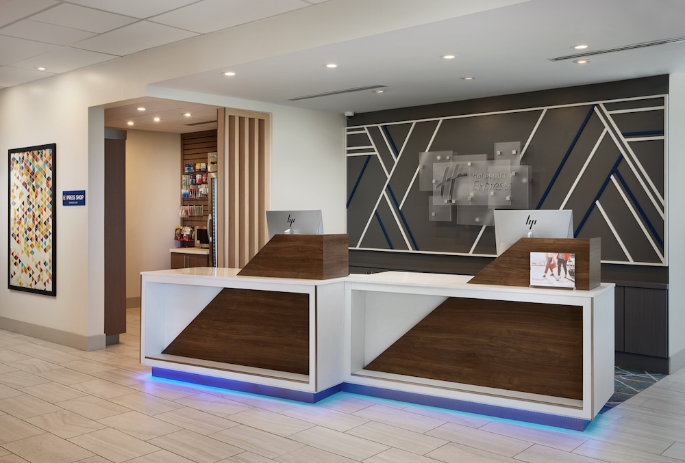 Holiday Inn Express & Suites Gulf Breeze Pensacola Area By Ihg - photo 29