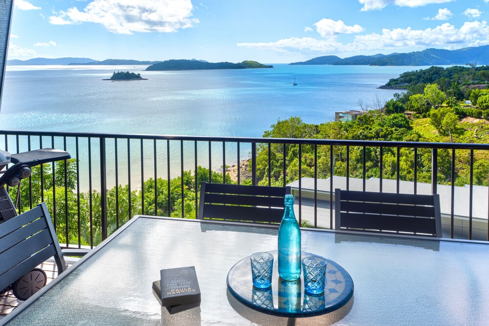 Panorama 3 Hamilton Island 2 Bedroom Ocean View Near Marina With Golf Buggy — 4-Star Luxury Hotel in Whitsundays, Australia