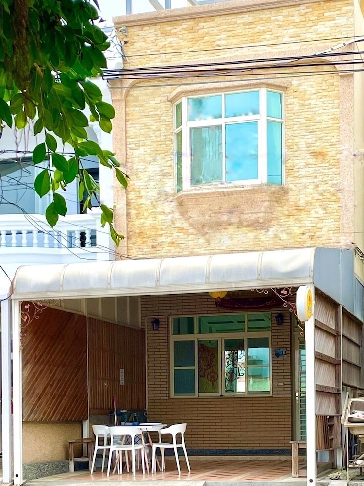 Small Ryukyu Loju sunrise Inn in Pingtung, Republic of China Taiwan