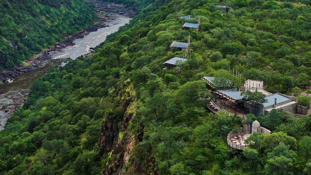 Bupenyu Lodge by Newmark — 4-Star Luxury Hotel in Victoria Falls, Zimbabwe