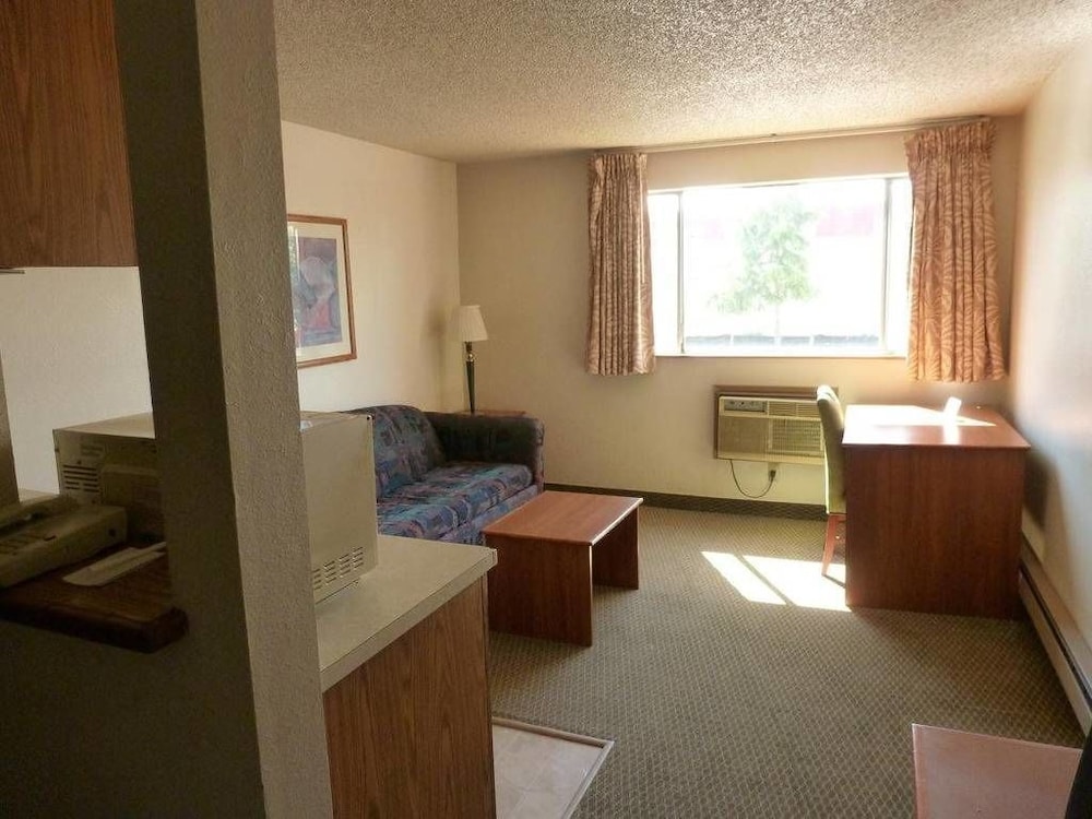 Sunshine Motel II - photo 12